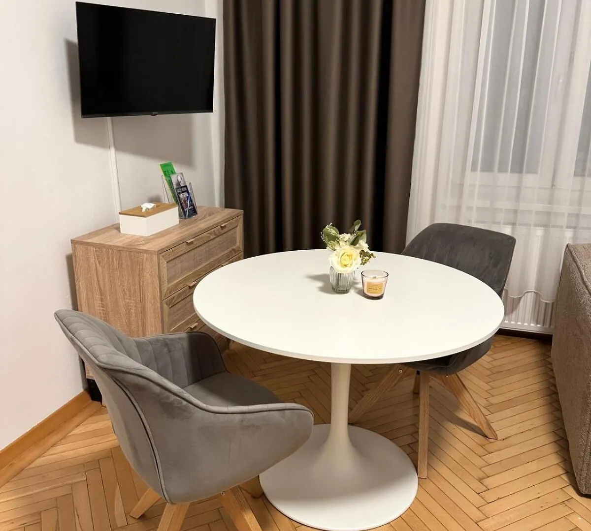Modernes Studio Apartment Im Stadtzentrum 16 ウィーン 0*,  オーストリア